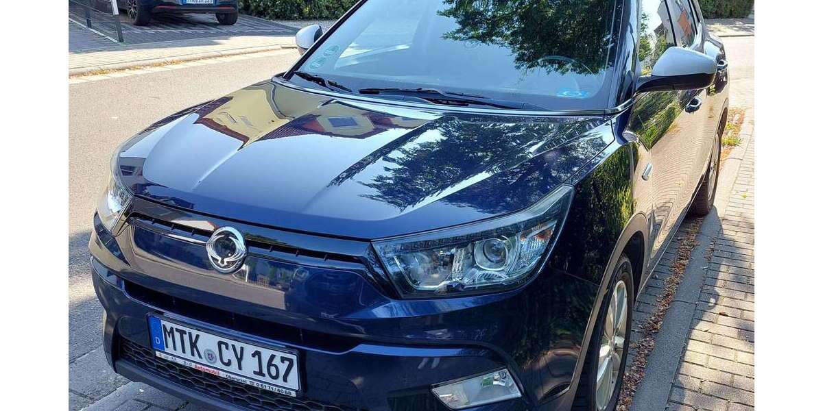 SsangYong Tivoli 112.000 km 9.700 &euro; Sommerach 97334