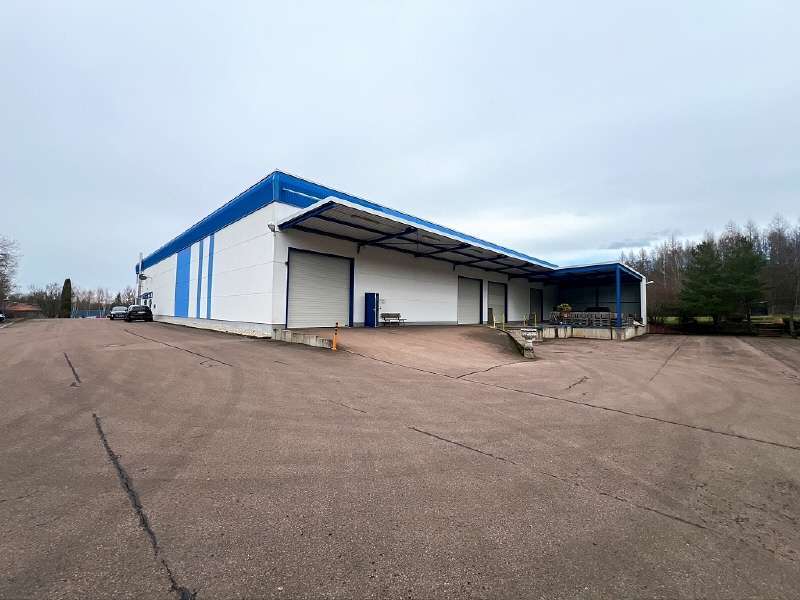 Halle in Rossau 1.150.000 € 1525 m²
