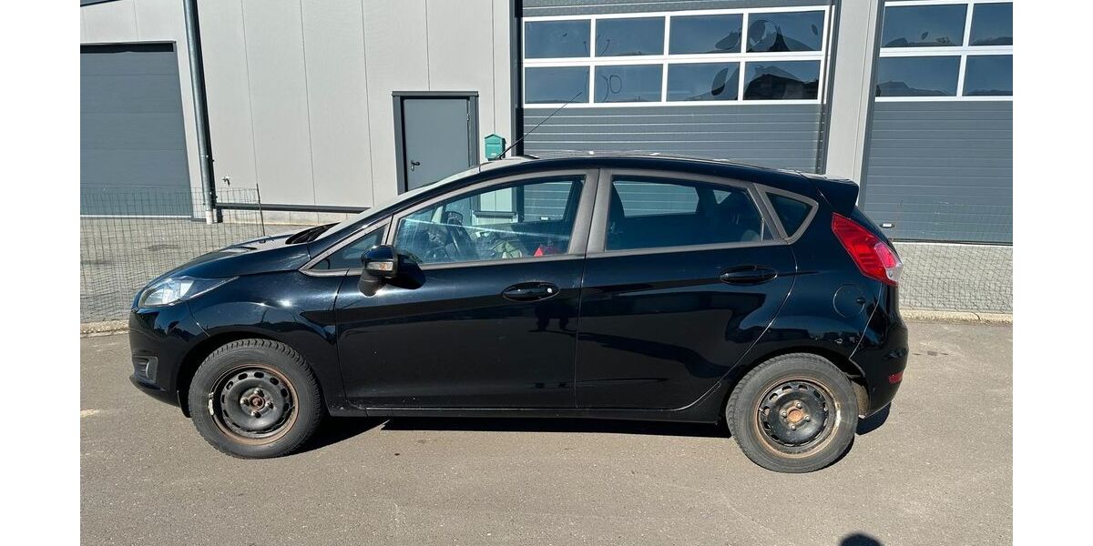 Ford Fiesta 80.801 km 6.800 &euro; Lutzerath 56826