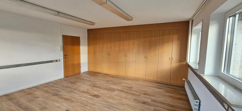 Gewerbeobjekt Altdorf - 500&euro; | Angebot:26339833