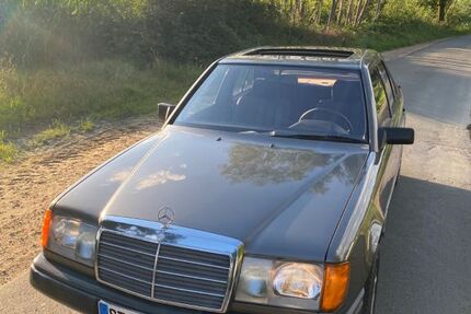 Mercedes-Benz 230 150.000 km 9.990 &euro; Saerbeck 48369