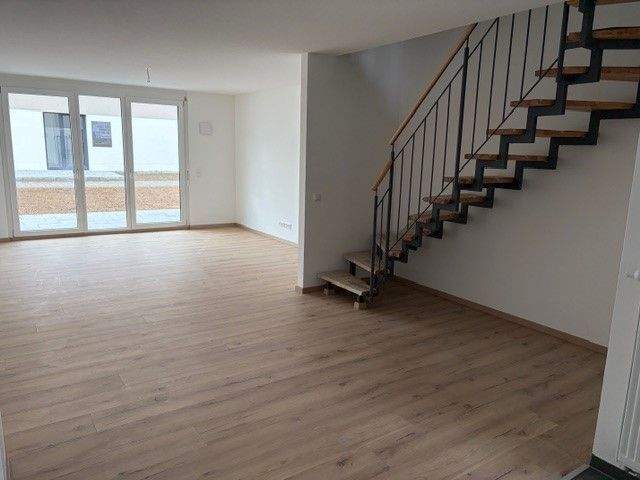 Doppelhaushälfte Biblis - 4 Zimmer, 116 m&sup2;, 1.624&euro; | Angebot:24971689