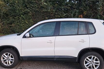 VW Tiguan 132.500 km 5.900 € Freiburg im Breisgau 79110