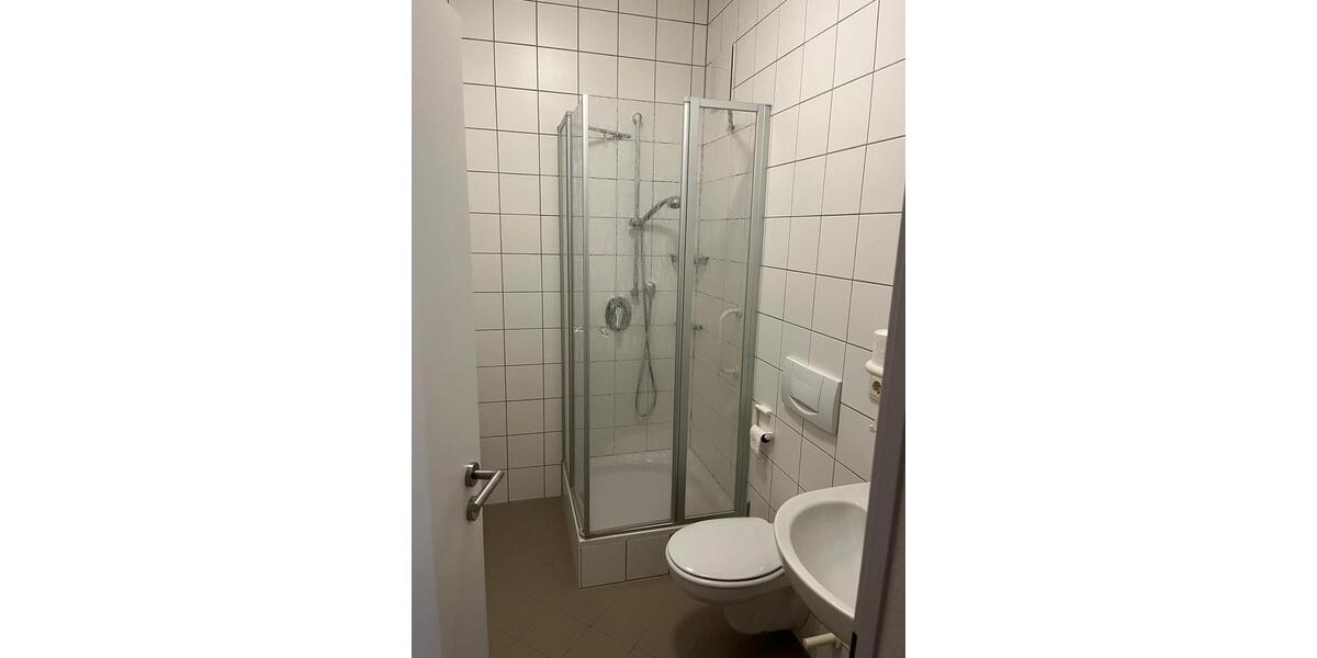 Etagenwohnung Neustadt am Main - 1 Zimmer, 20 m&sup2;, 350&euro; | Angebot:22559925