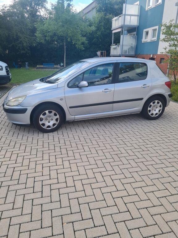 307