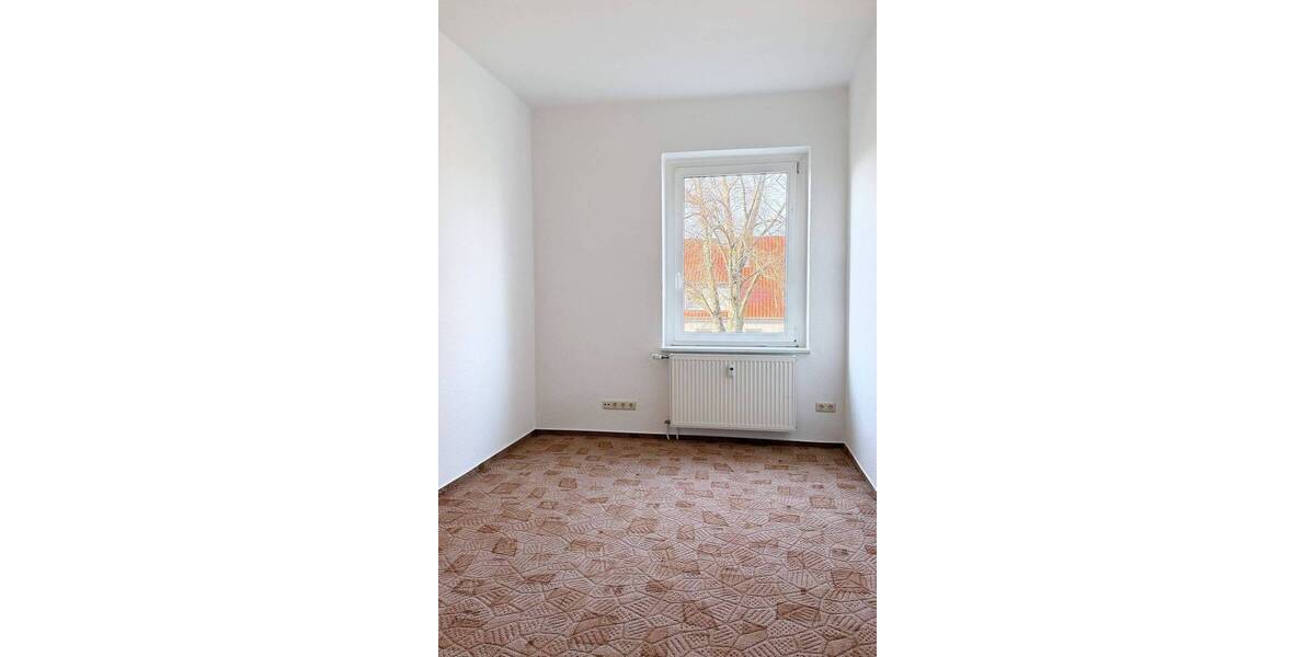 Etagenwohnung Zörbig - 3 Zimmer, 80 m&sup2;, 480&euro; | Angebot:24027971