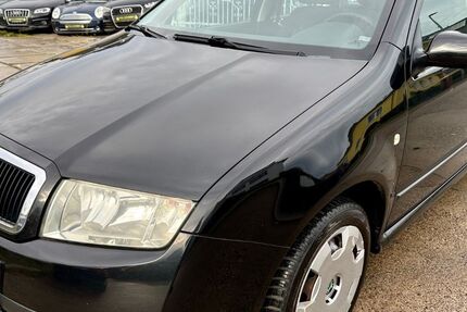 Skoda Fabia 97.000 km 2.990 &euro; Berlin 12307