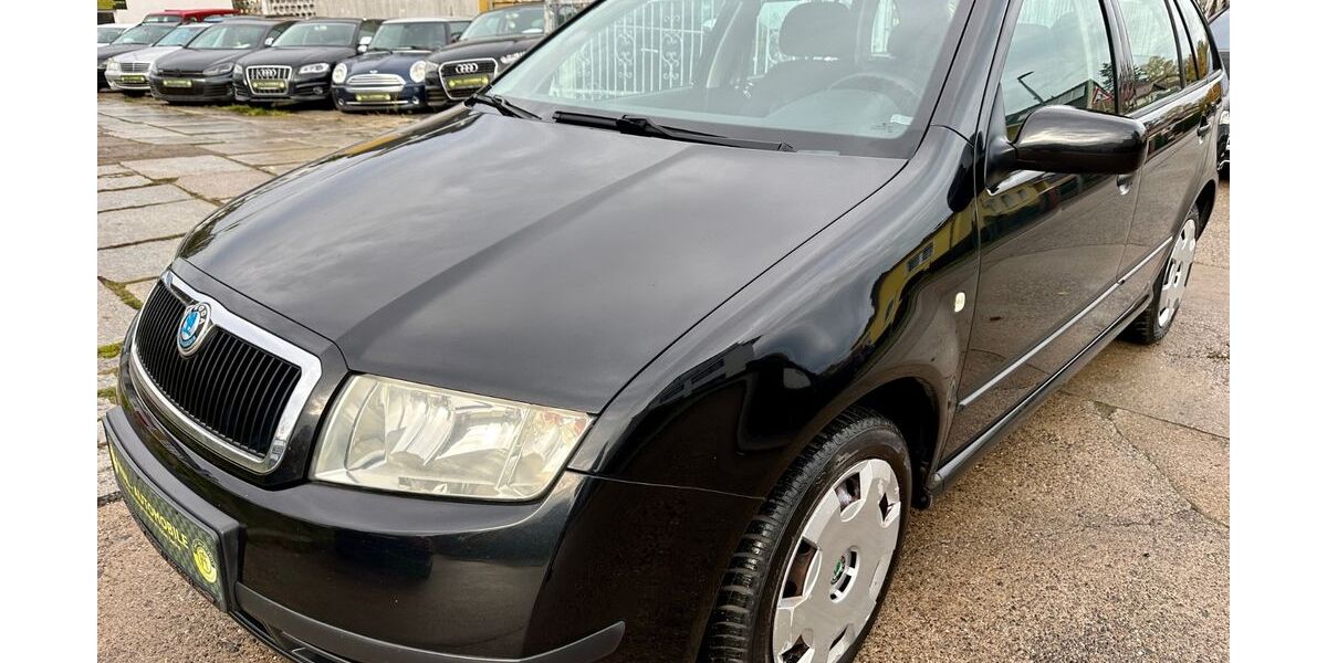 Skoda Fabia 97.000 km 2.990 &euro; Berlin 12307