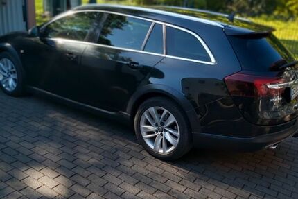 Opel Insignia 116.500 km 8.300 &euro; Gelsenkirchen 45897
