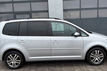 VW Touran 149.878 km 9.900 € Tünsdorf 66693