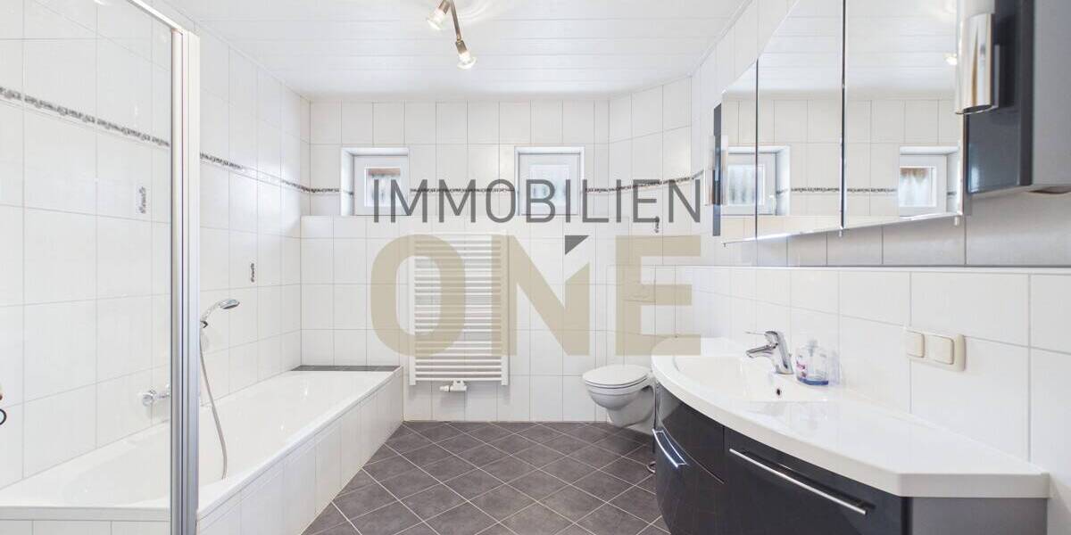 Einfamilienhaus Schierling - 6 Zimmer, 122 m&sup2;, 320.000&euro; | Angebot:26402192