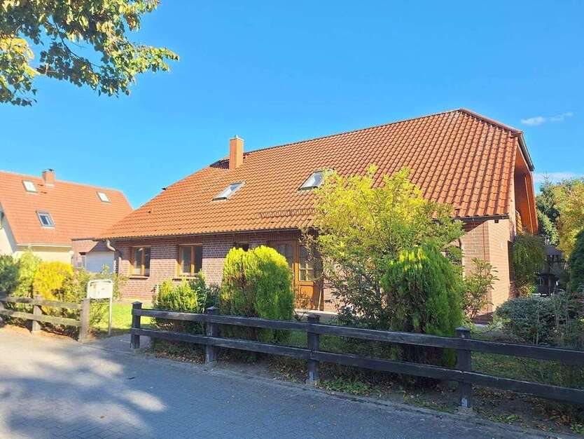 Haus zum Kaufen in Greifswald 695.000 € 232.12 m² 7 zimmer