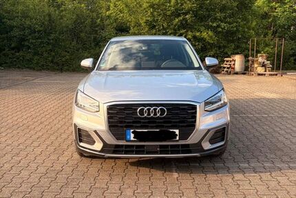 Audi Q2 90.000 km 16.550 &euro; Weilheim Teck 73235