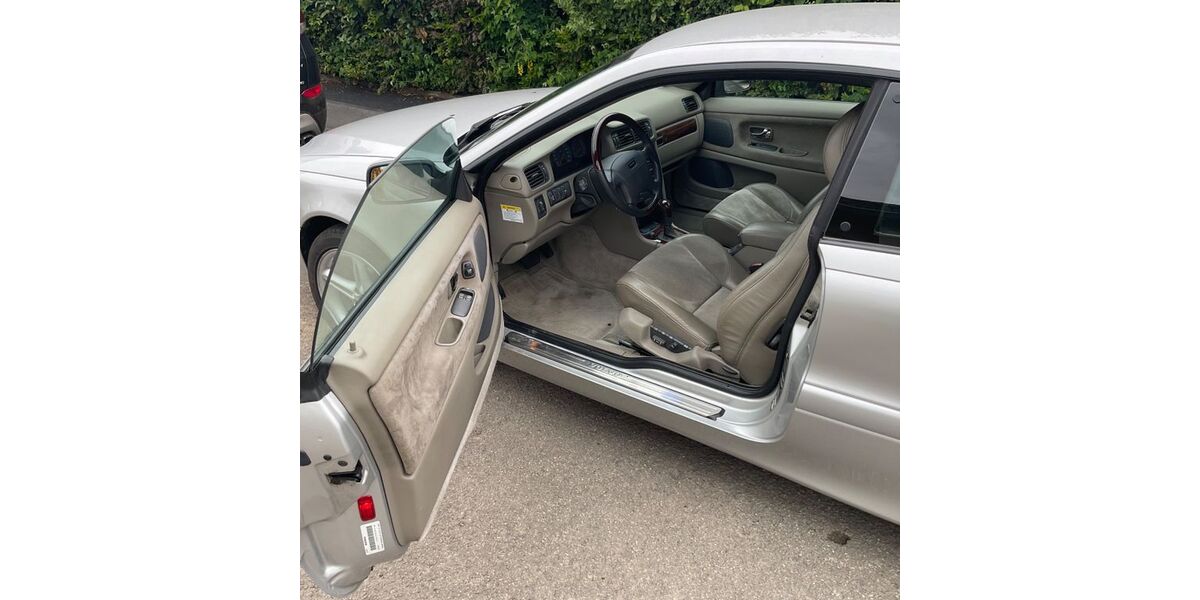 Volvo C70 123.500 km 8.765 &euro; Vellmar 34246