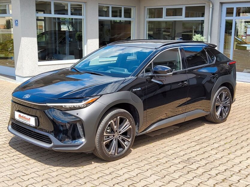 Toyota bZ4X 22.000 km 29.750 € Friedberg-Rinnenthal 86316