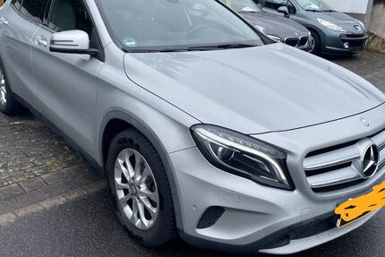 Mercedes-Benz GLA 200 80.617 km 15.699 € Sprendlingen 55576