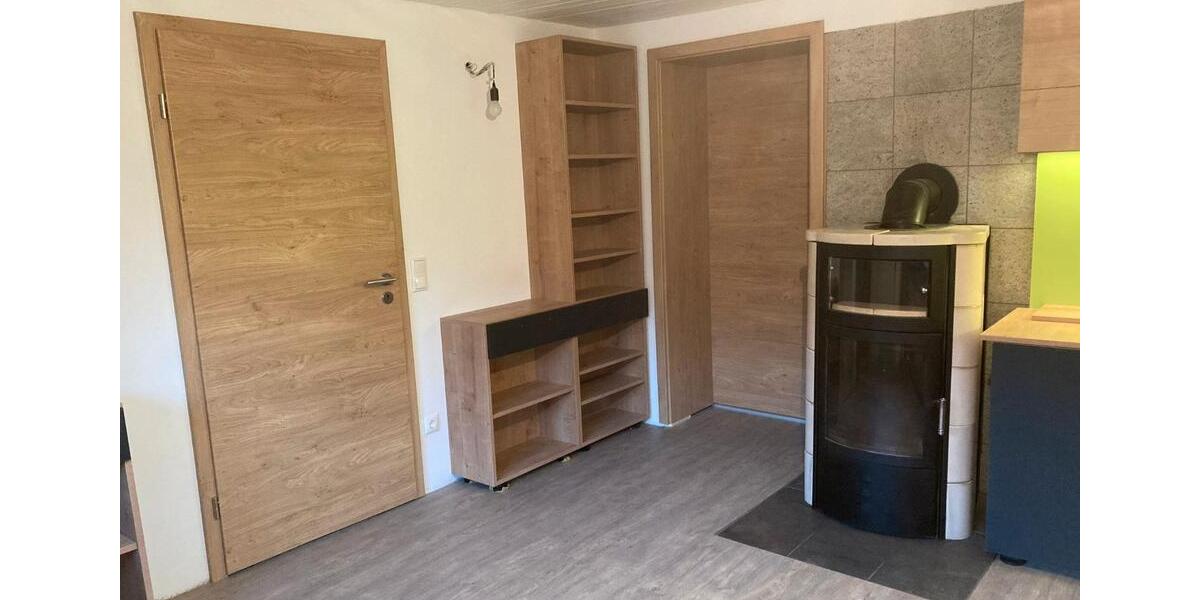 Etagenwohnung Pfarrkirchen - 7 Zimmer, 180 m&sup2;, 1.500&euro; | Angebot:26368933