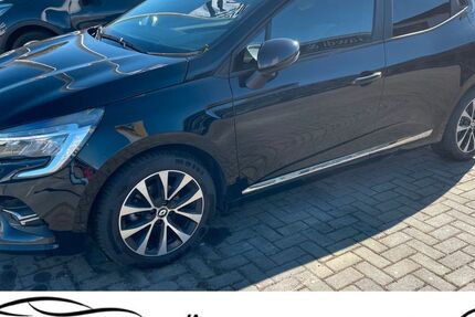 Renault Clio 31.250 km 12.490 € Dortmund 44379
