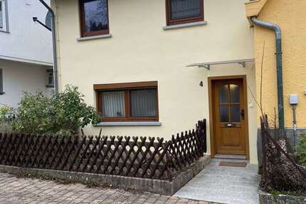 Haus zum Kaufen in Boxberg OT Oberschüpf 108.000 € 80 m²