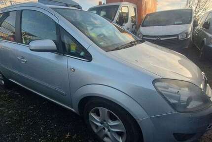 Opel Zafira 200.000 km 999 &euro; Achim 28832