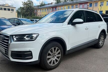 Audi Q7 248.986 km 17.999 &euro; Chemnitz 09120
