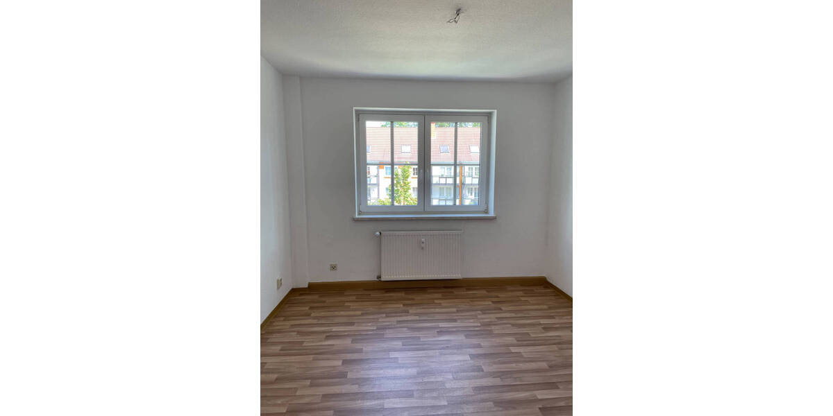 Etagenwohnung Halle Lutherplatz - 2 Zimmer, 48 m&sup2;, 400&euro; | Angebot:26432995