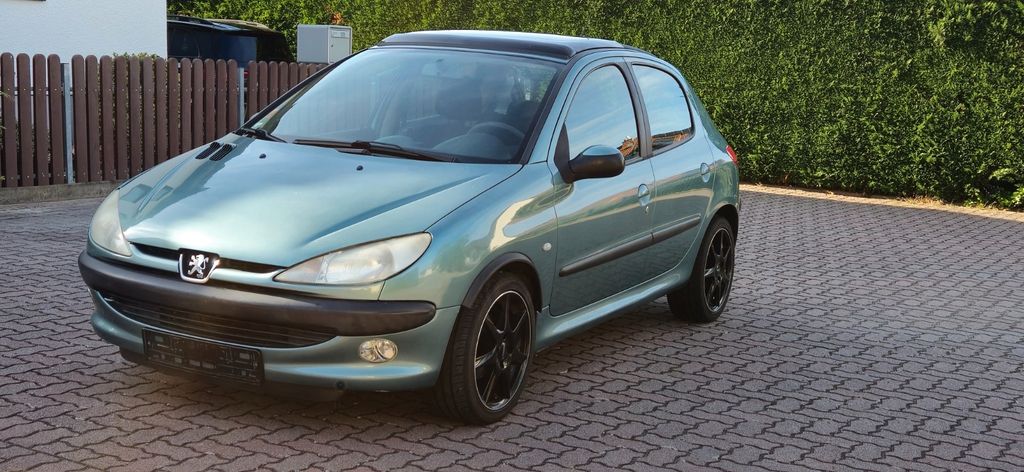 Peugeot 206 237.400 km 600 &euro; Birkenheide 67134