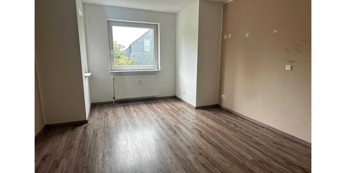 Etagenwohnung Remscheid Reinshagen - 5 Zimmer, 112 m&sup2;, 574&euro; | Angebot:26649702