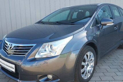 Toyota Avensis 153.464 km 6.490 &euro; Eggenstein 76344