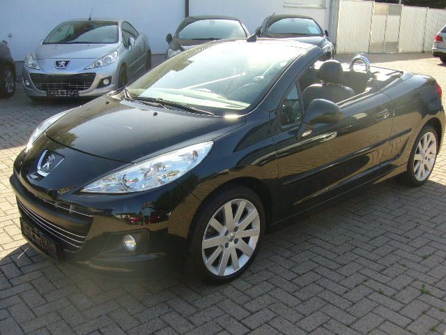 Peugeot 207 77.000 km 5.994 &euro; Walldorf / Baden 69190