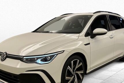 VW Golf 182.438 km 17.597 € Frankfurt 60596