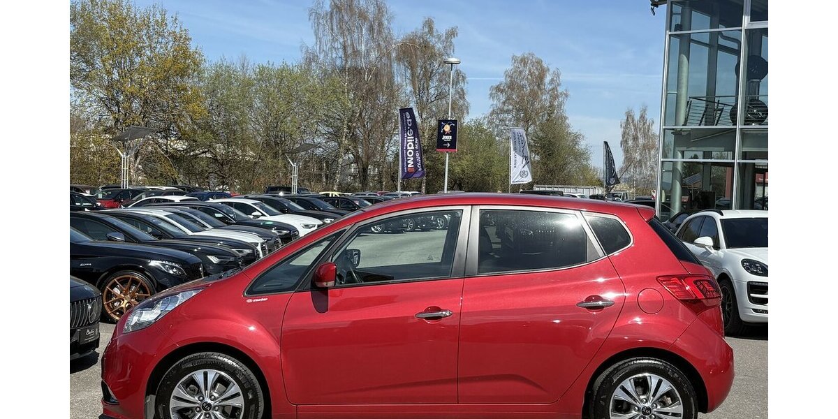 Kia Venga 1.6 CVVT Dream Team KAMERA/NAVI/KEYLESS 38.810 km 14.900 &euro; Villingen-Schwenningen 78054