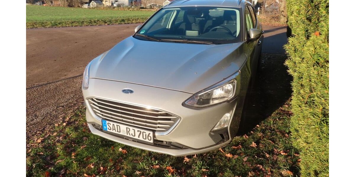Ford Focus 125.384 km 10.900 &euro; Schwandorf 92421