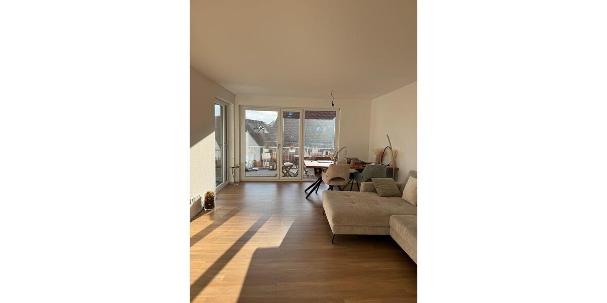 Etagenwohnung Schorndorf - 4 Zimmer, 106 m&sup2;, 2.100&euro; | Angebot:26038198