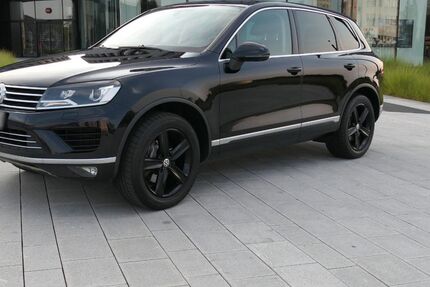 VW Touareg 162.500 km 19.300 &euro; Gießen 35392