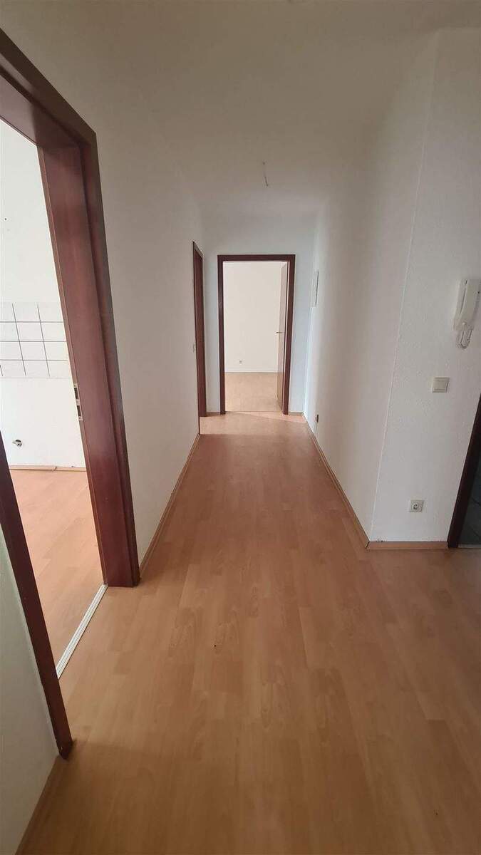 Geräumige Etagenwohnung zu vermieten 2 zimmer