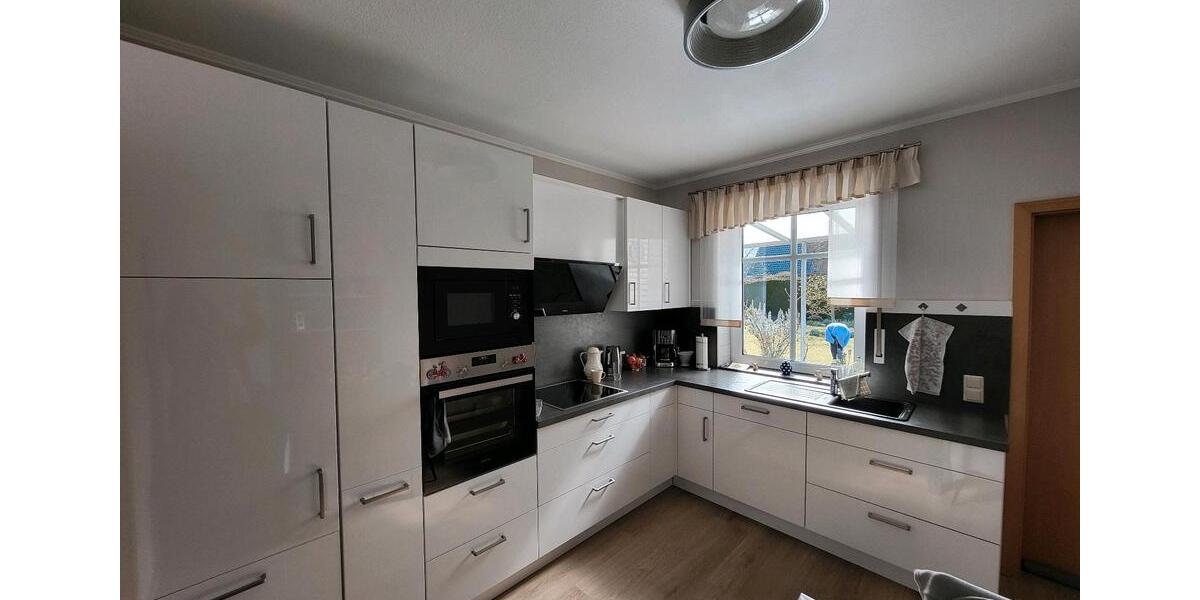 Bungalow Papenburg - 4 Zimmer, 140 m&sup2;, 340.000&euro; | Angebot:26877863