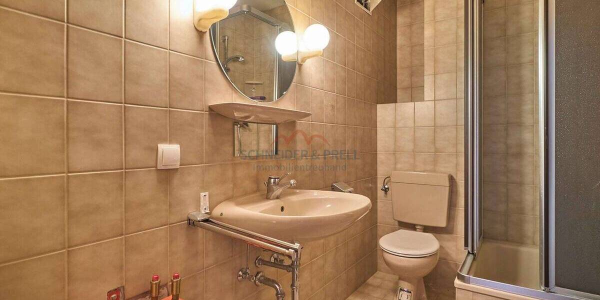 Reihenmittelhaus Geretsried Stein - 8 Zimmer, 256 m&sup2;, 850.000&euro; | Angebot:26015170