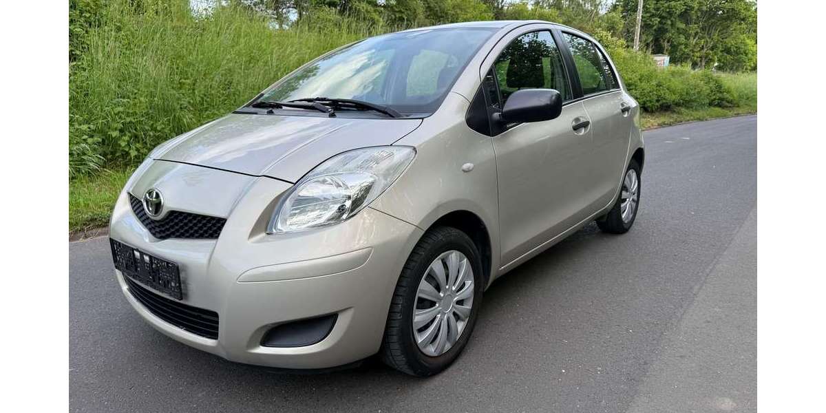 Toyota Yaris 115.000 km 3.999 &euro; limburg 65549