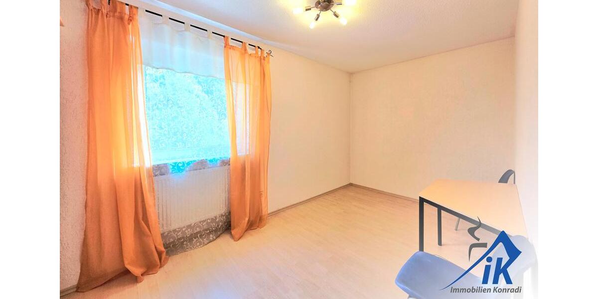 Etagenwohnung Landstuhl - 4 Zimmer, 122 m&sup2;, 1.300&euro; | Angebot:26713762