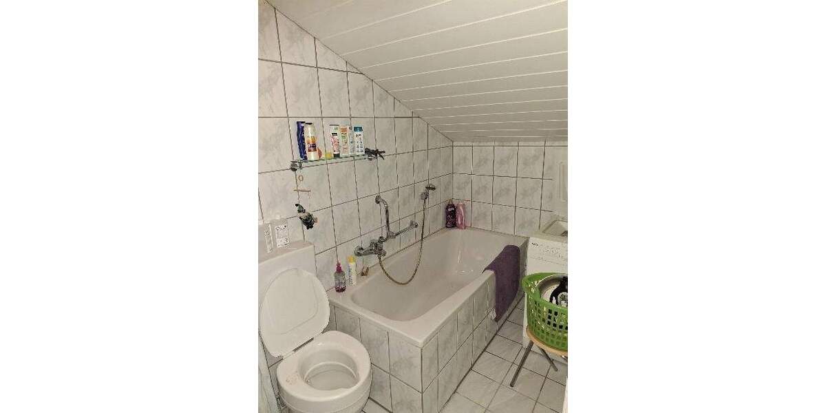Mehrfamilienhaus, Wohnhaus Zwiesel - 8 Zimmer, 150 m&sup2;, 145.000&euro; | Angebot:25742889