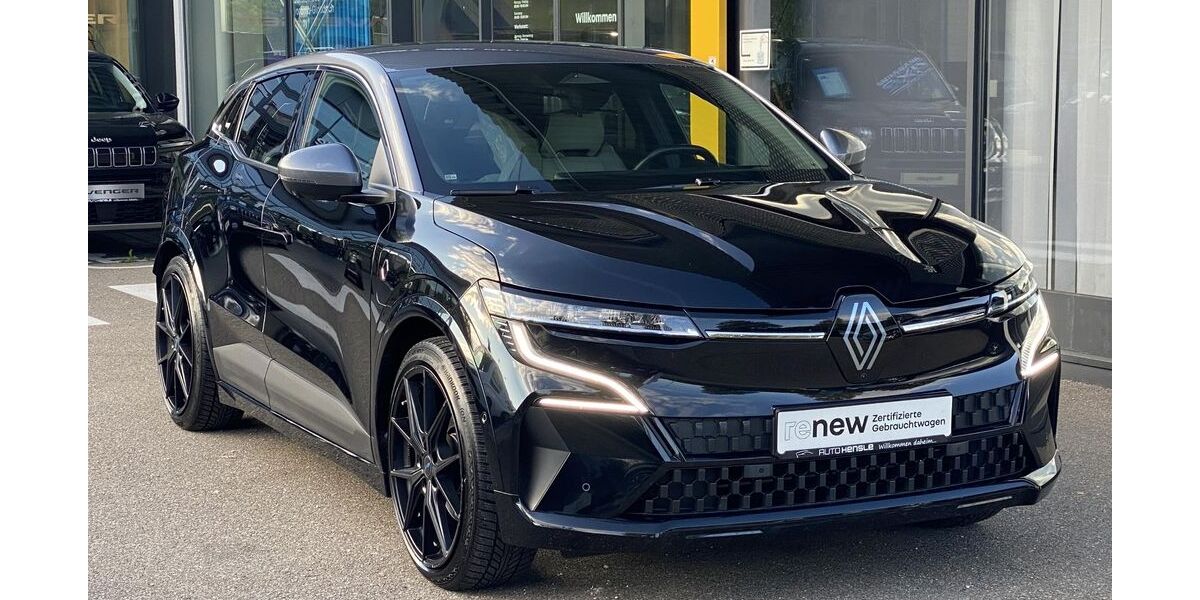 Renault Megane E-TECH 17.910 km 30.800 &euro; Tuttlingen 78532