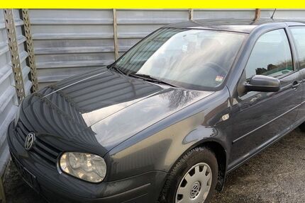VW Golf 199.499 km 1.600 &euro; Lübeck 23556