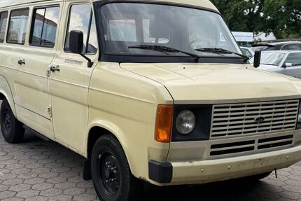 Ford Transit 231.300 km 11.000 &euro; Hamburg 22043