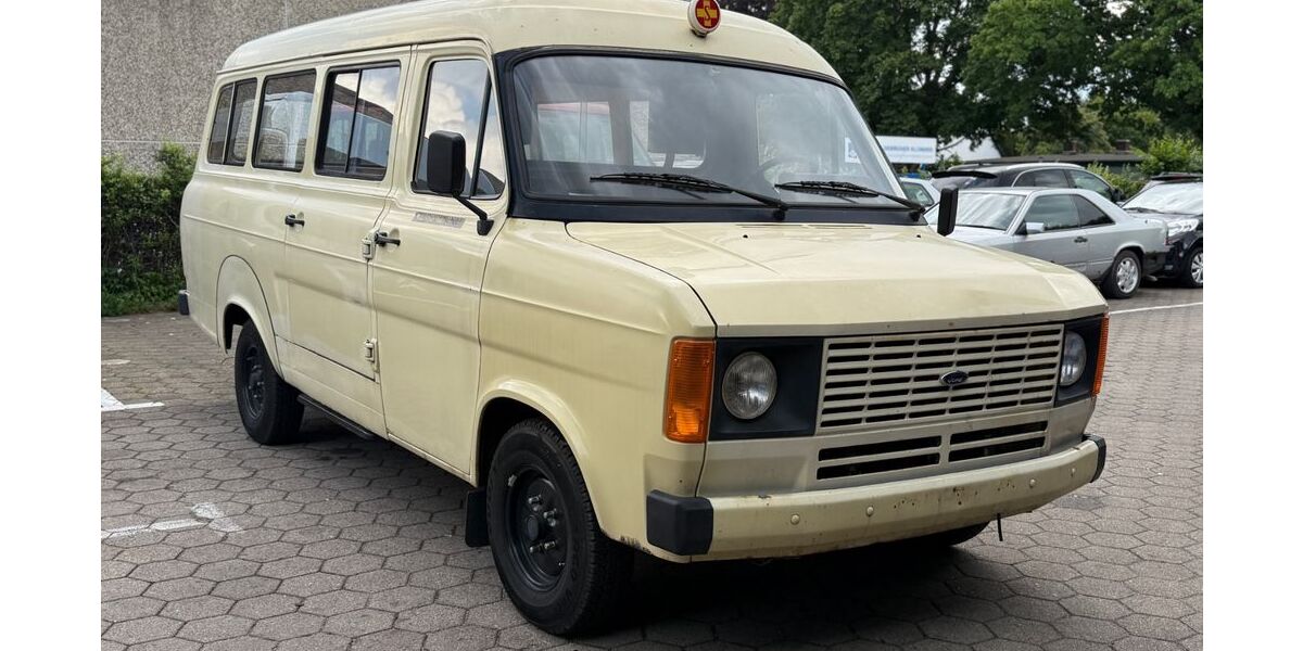 Ford Transit 231.300 km 11.000 &euro; Hamburg 22043