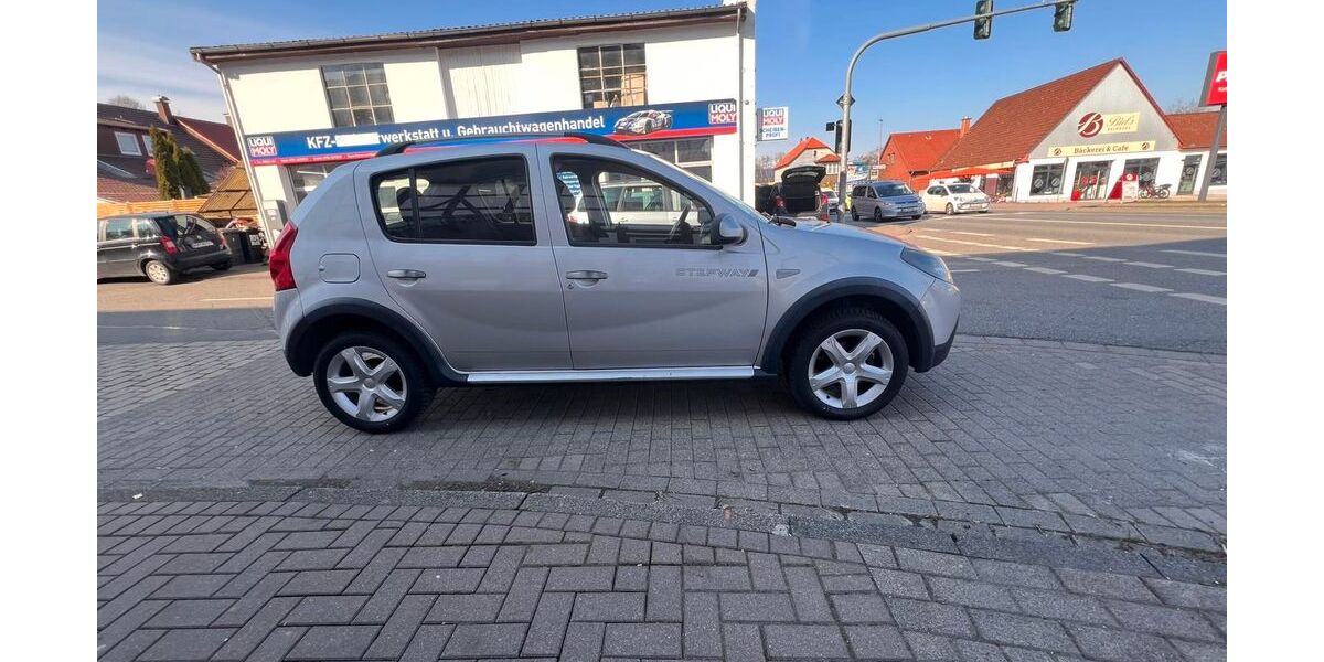 Dacia Sandero 155.500 km 2.999 &euro; Katlenburg-Lindau 37191