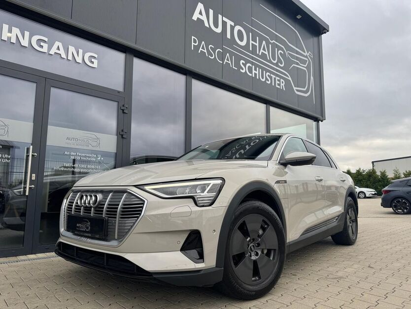 Audi e-tron 42.167 km 28.490 € Vechelde 38159