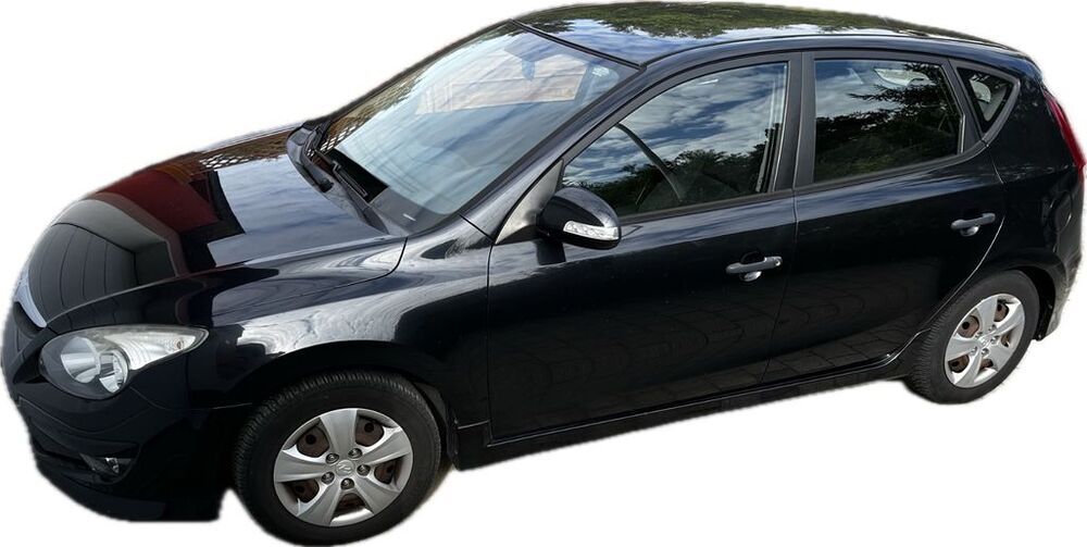 i30