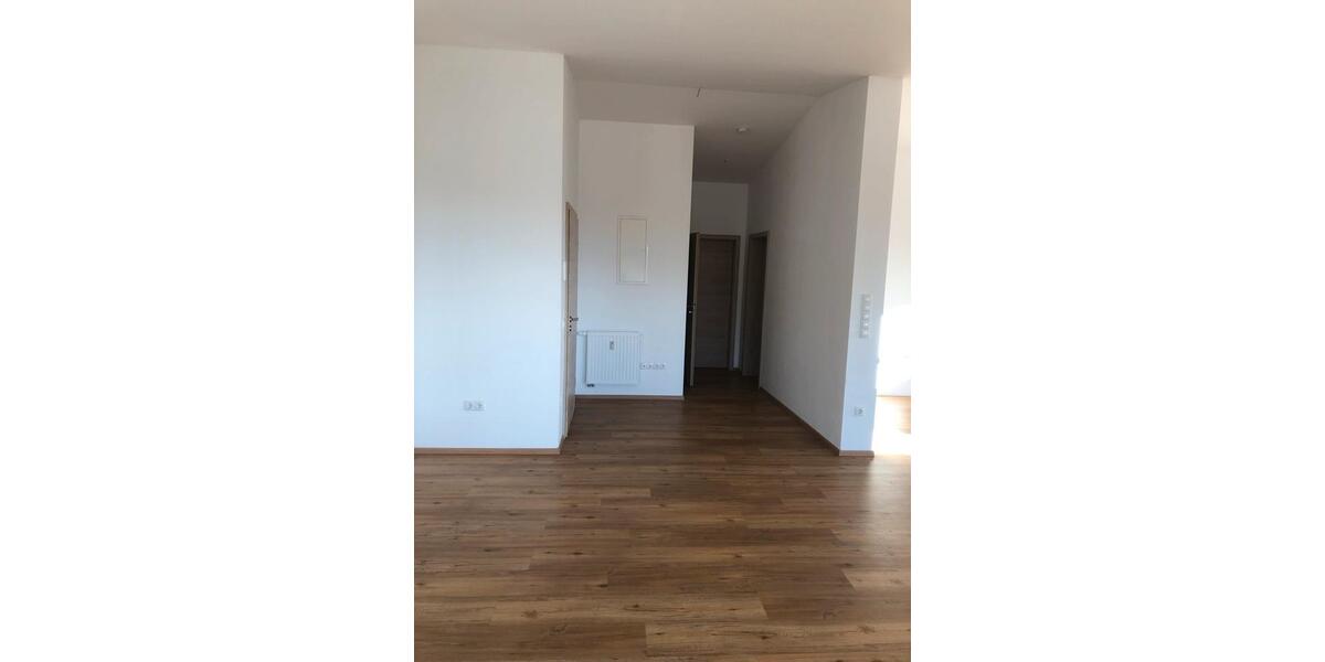Dachgeschoßwohnung Hauzenberg - 2 Zimmer, 78 m&sup2;, 915&euro; | Angebot:26631636