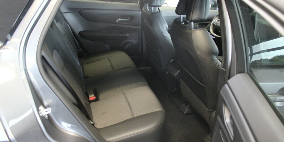 Nissan Ariya 87 kWh Advance Pack 3.805 km 33.980 &euro; Euskirchen 53881